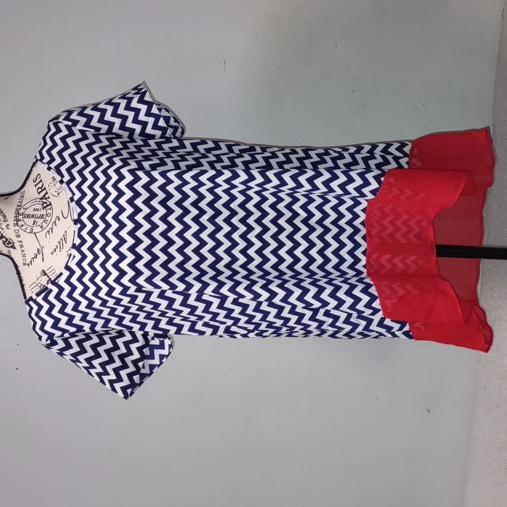 Signature Studio Print Tunic Tops Size M  100% Polyester